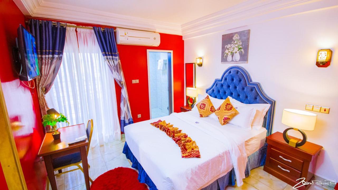 Marriot Metropolitan Hotel Douala Exterior foto