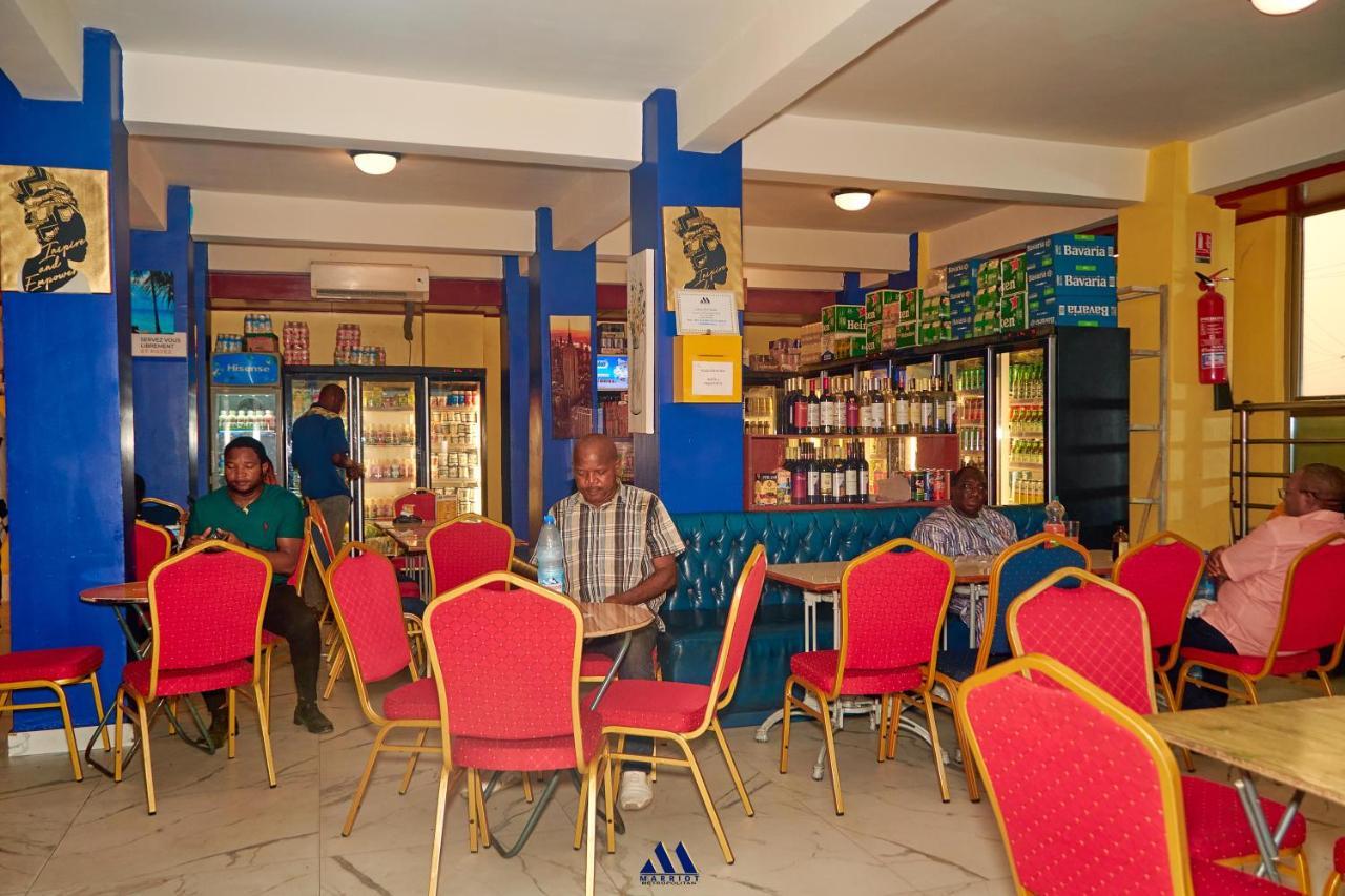 Marriot Metropolitan Hotel Douala Exterior foto